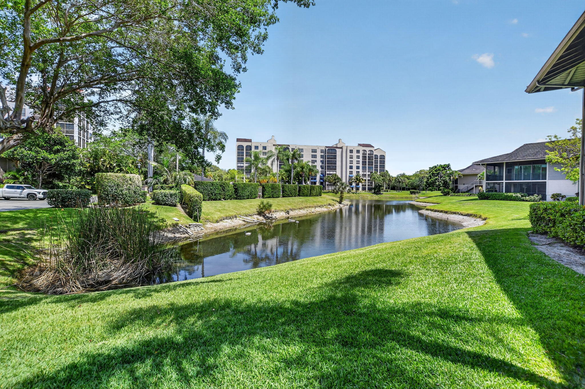 SOUTHWINDS AT BOCA POINTE - Residential