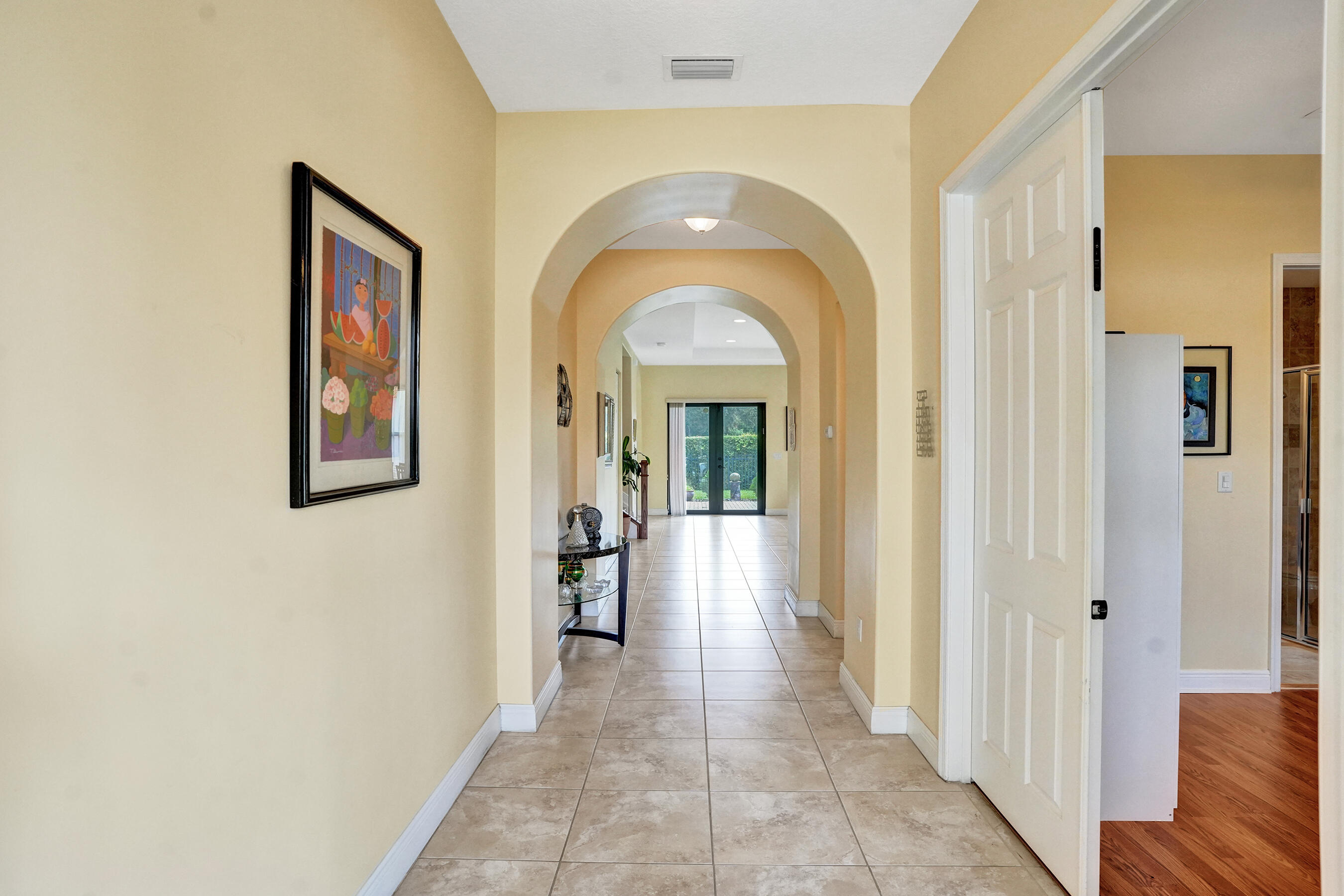 8541 NW 38th Street