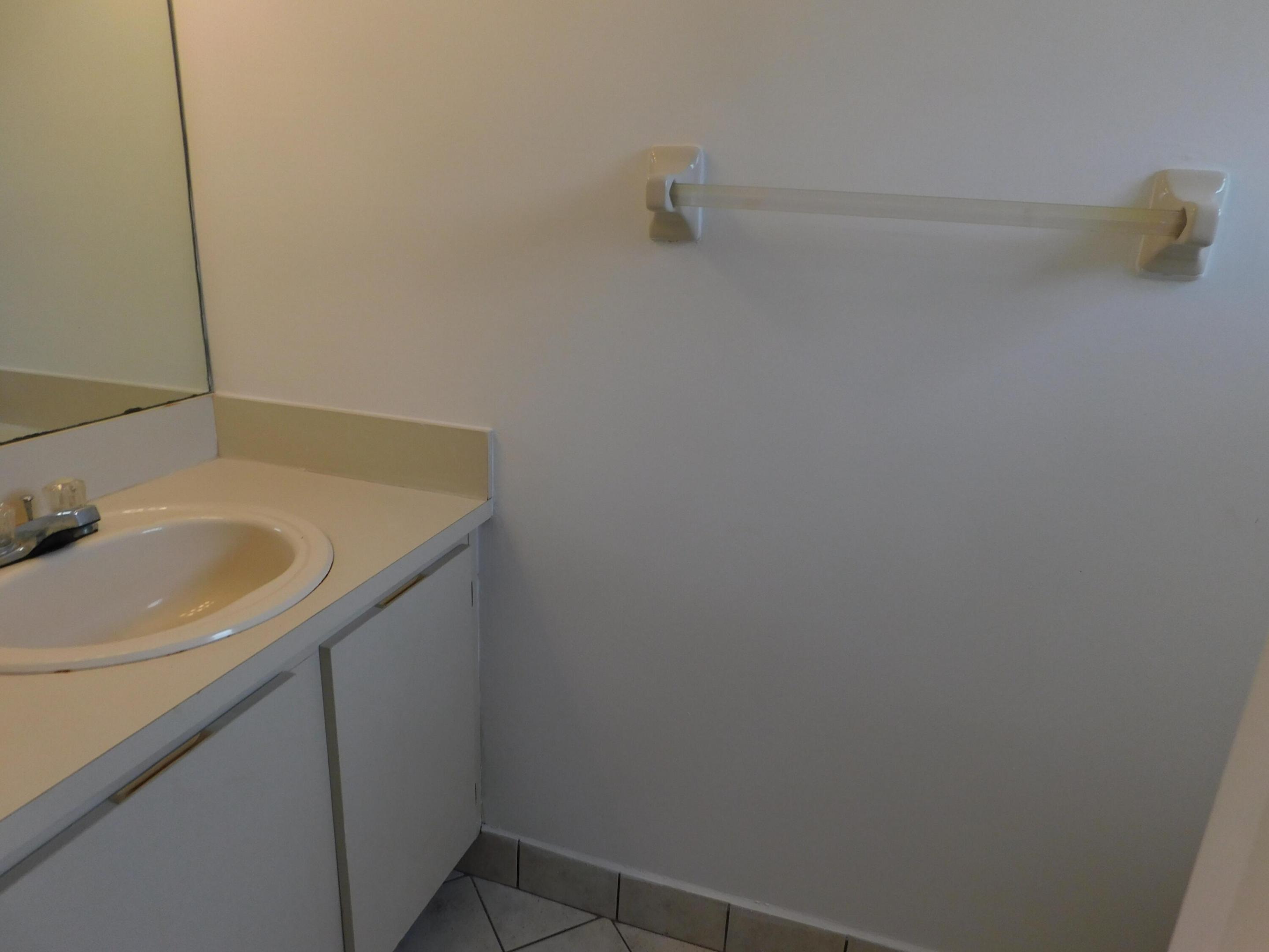 3370 Beau Rivage Drive 2-a