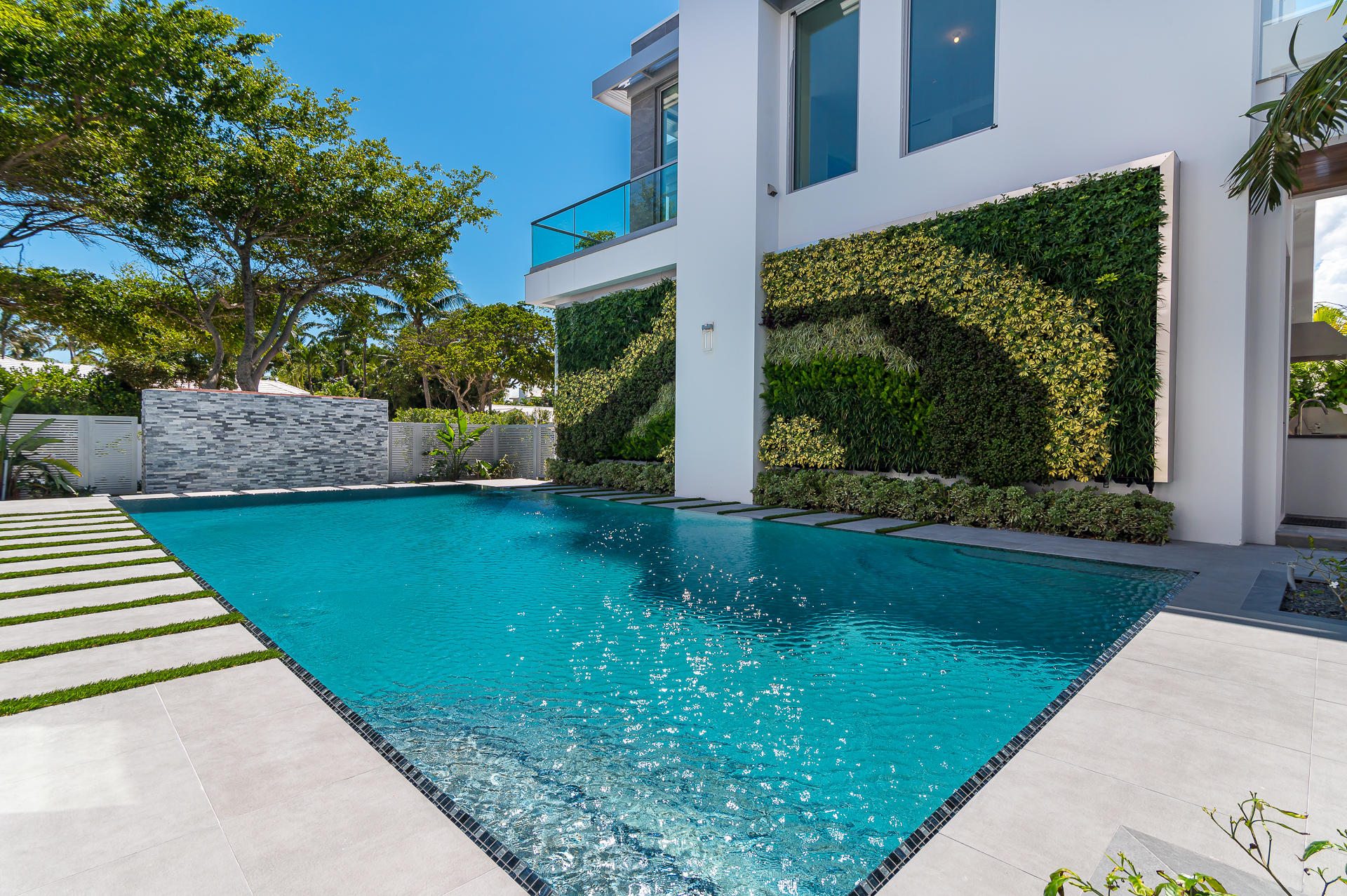 GLADEPORT REPL IN - Residential