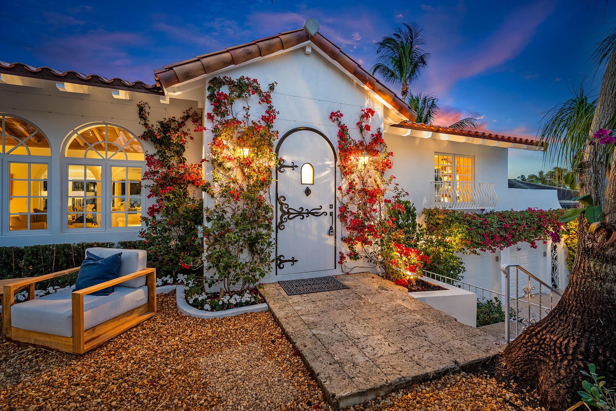 JAMAICA LANE IN - Residential