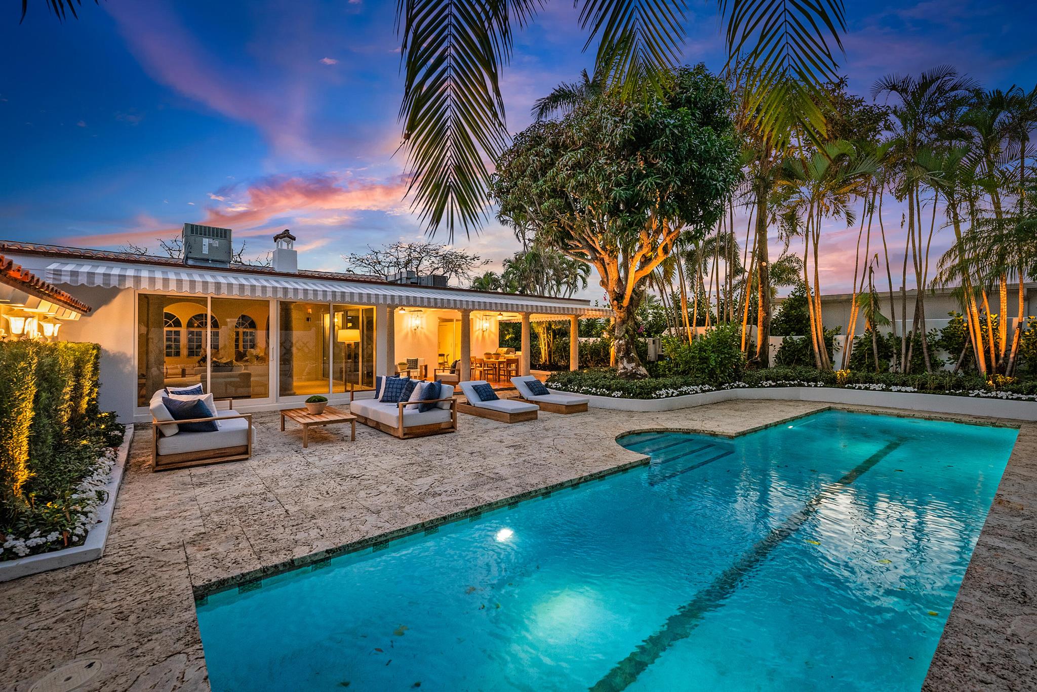 JAMAICA LANE IN - Residential