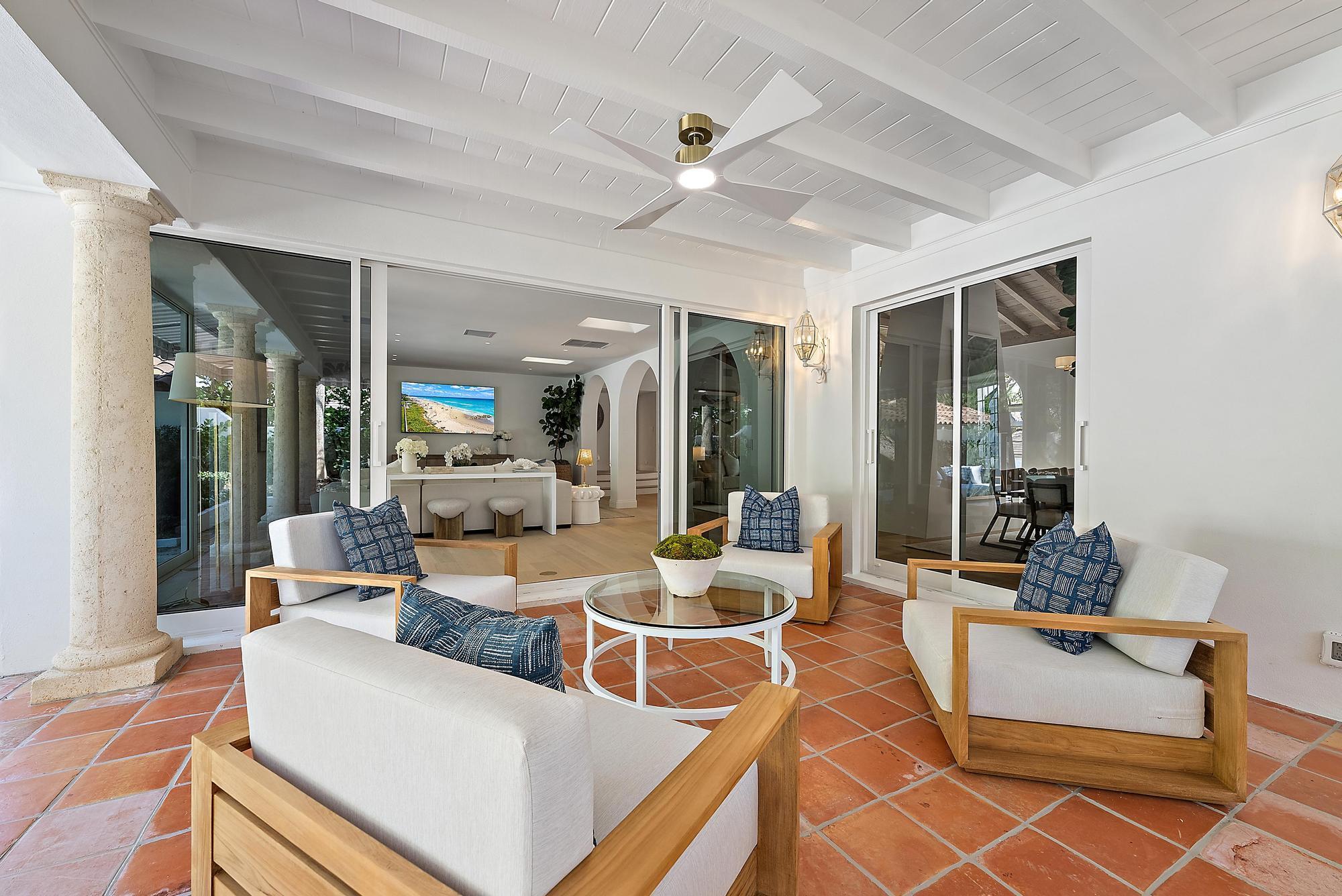 JAMAICA LANE IN - Residential