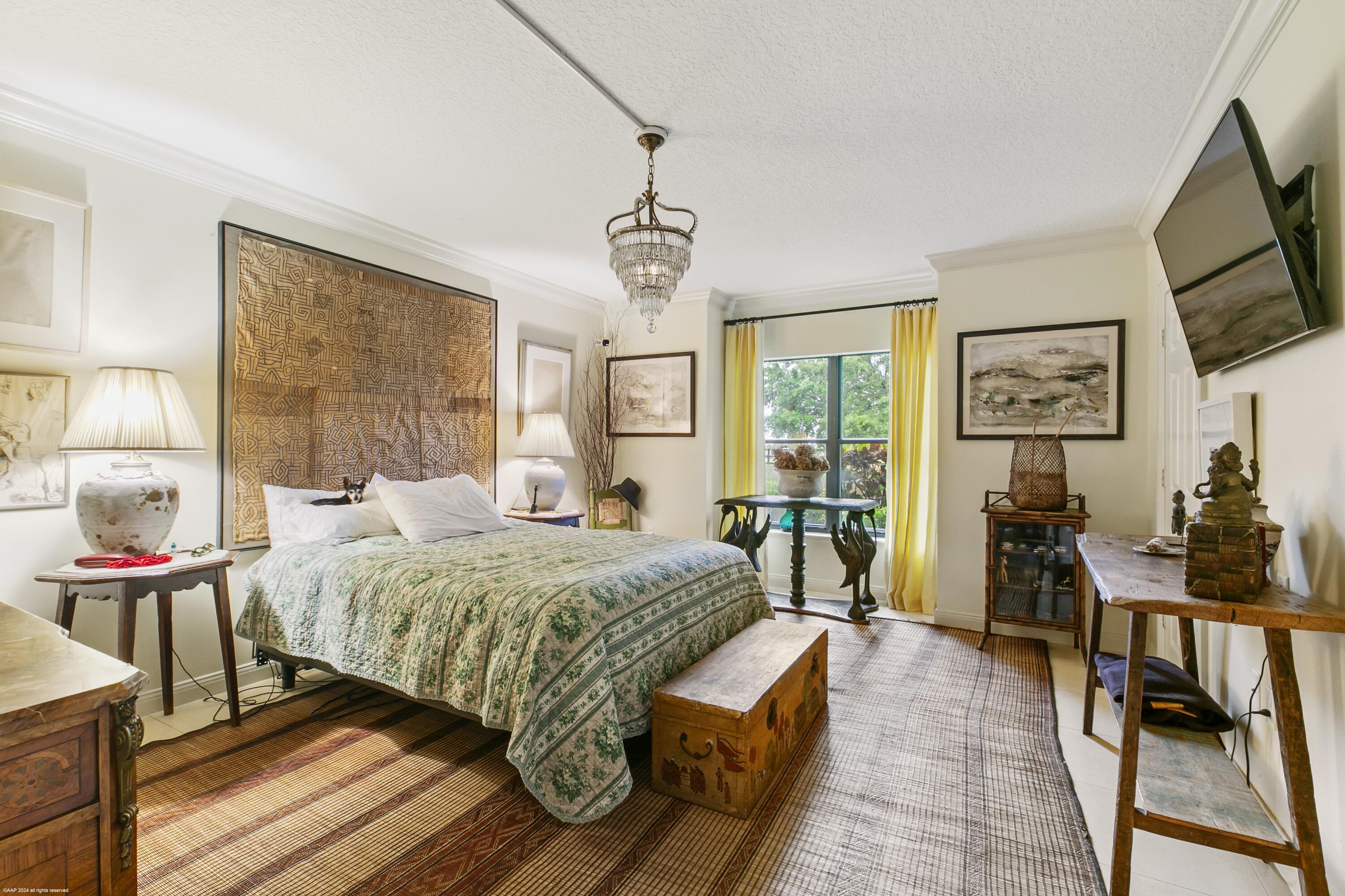 POLO ISLAND CONDO - Residential