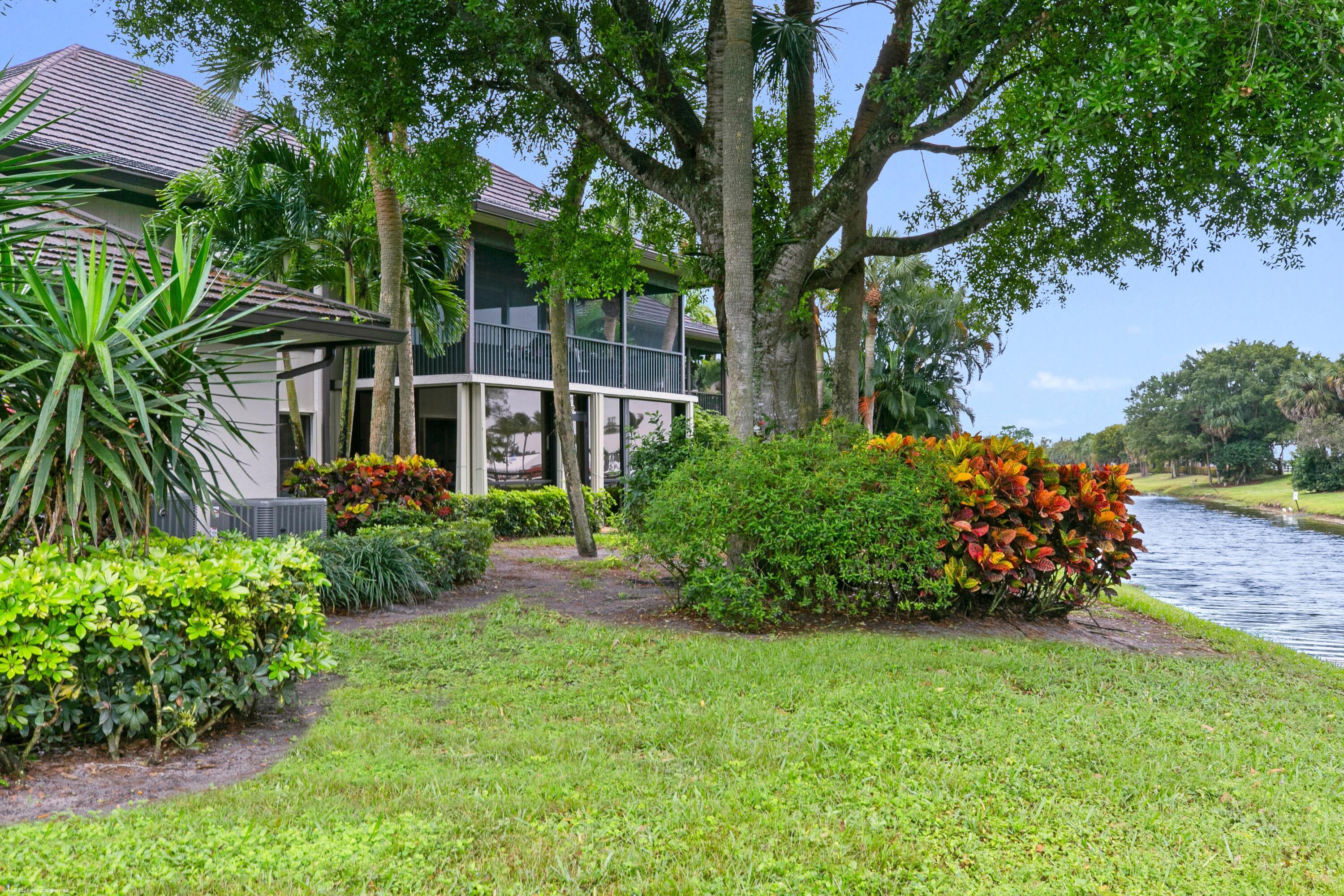 POLO ISLAND CONDO - Residential