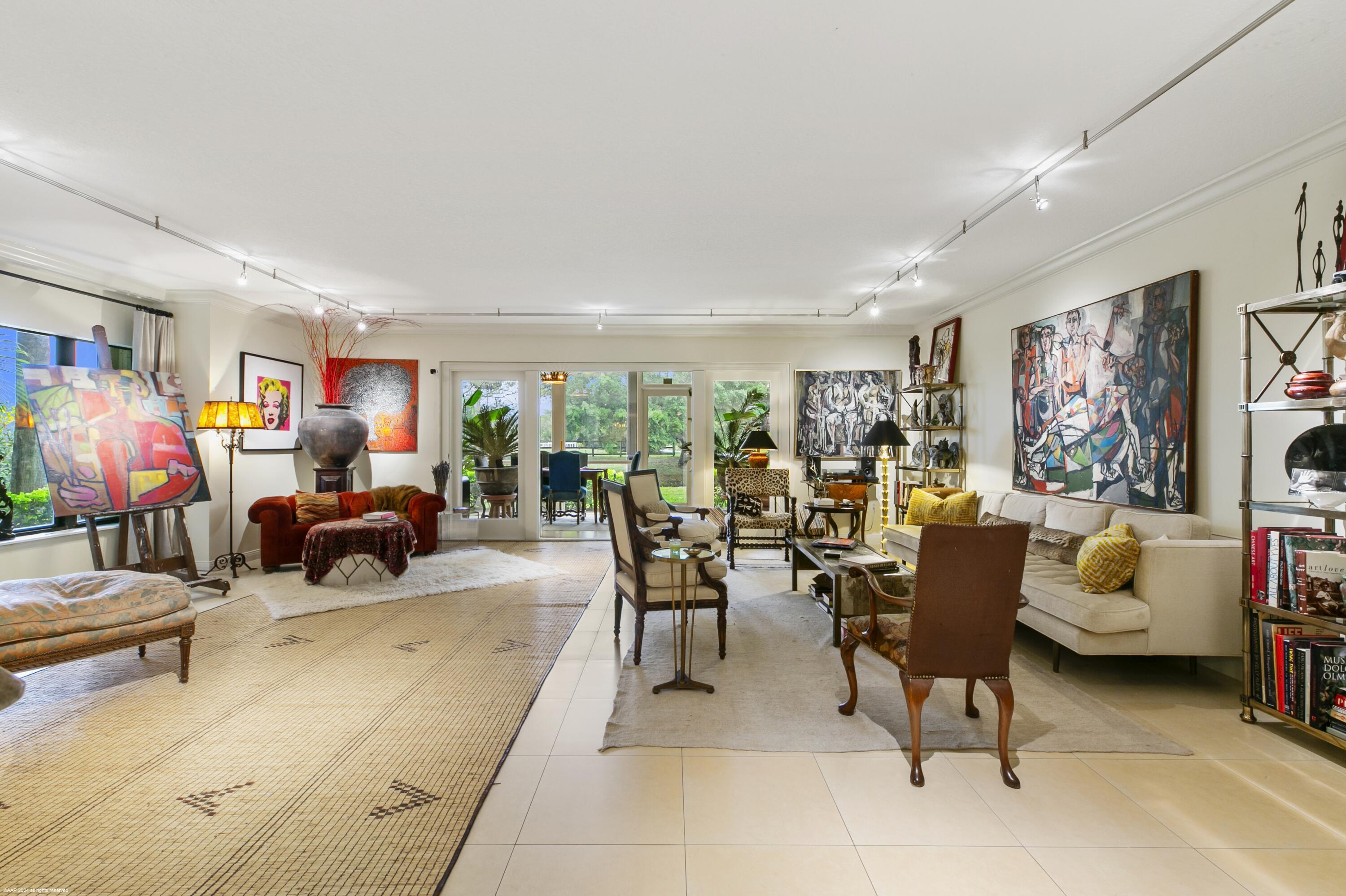 POLO ISLAND CONDO - Residential