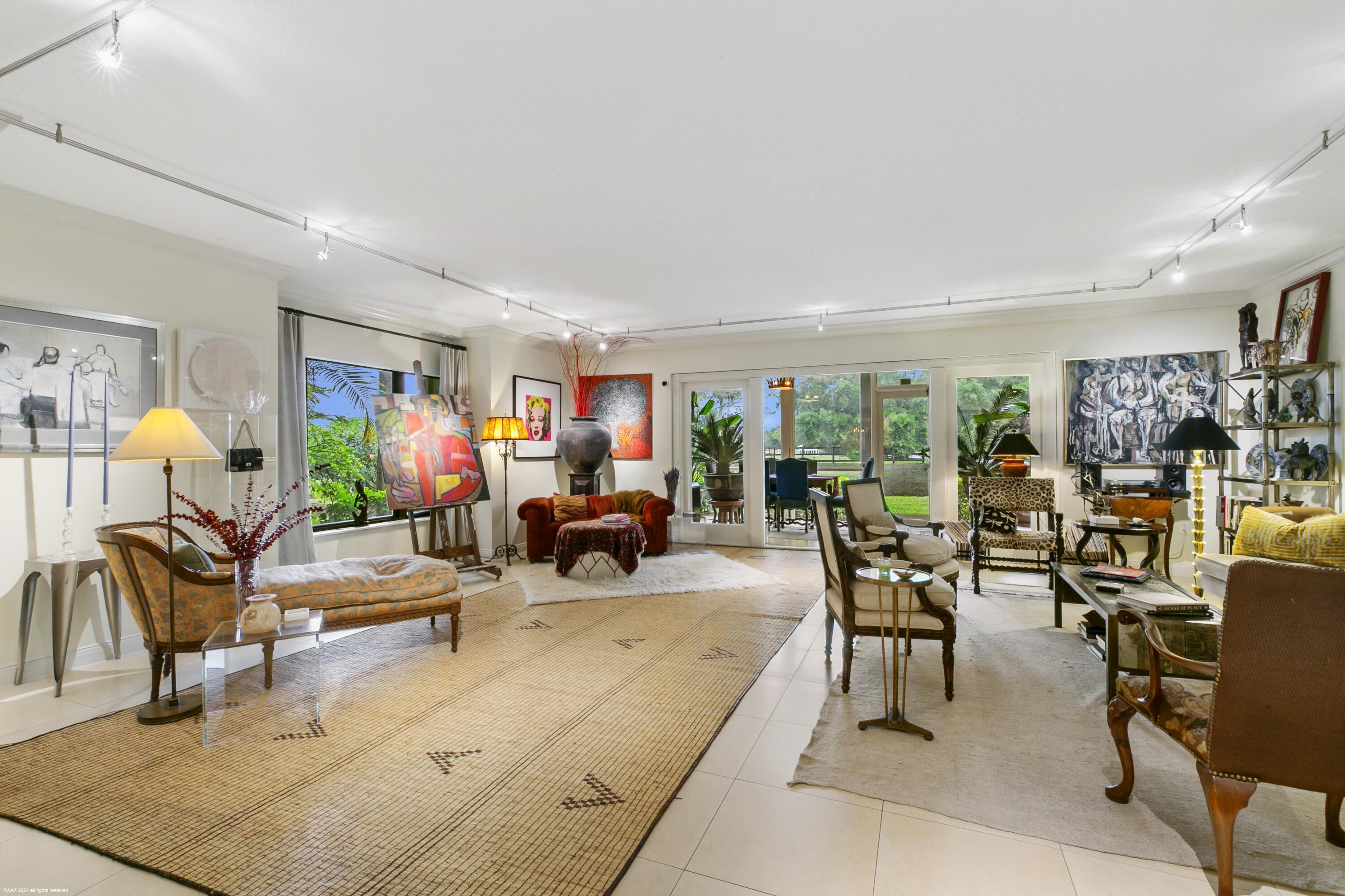 POLO ISLAND CONDO - Residential