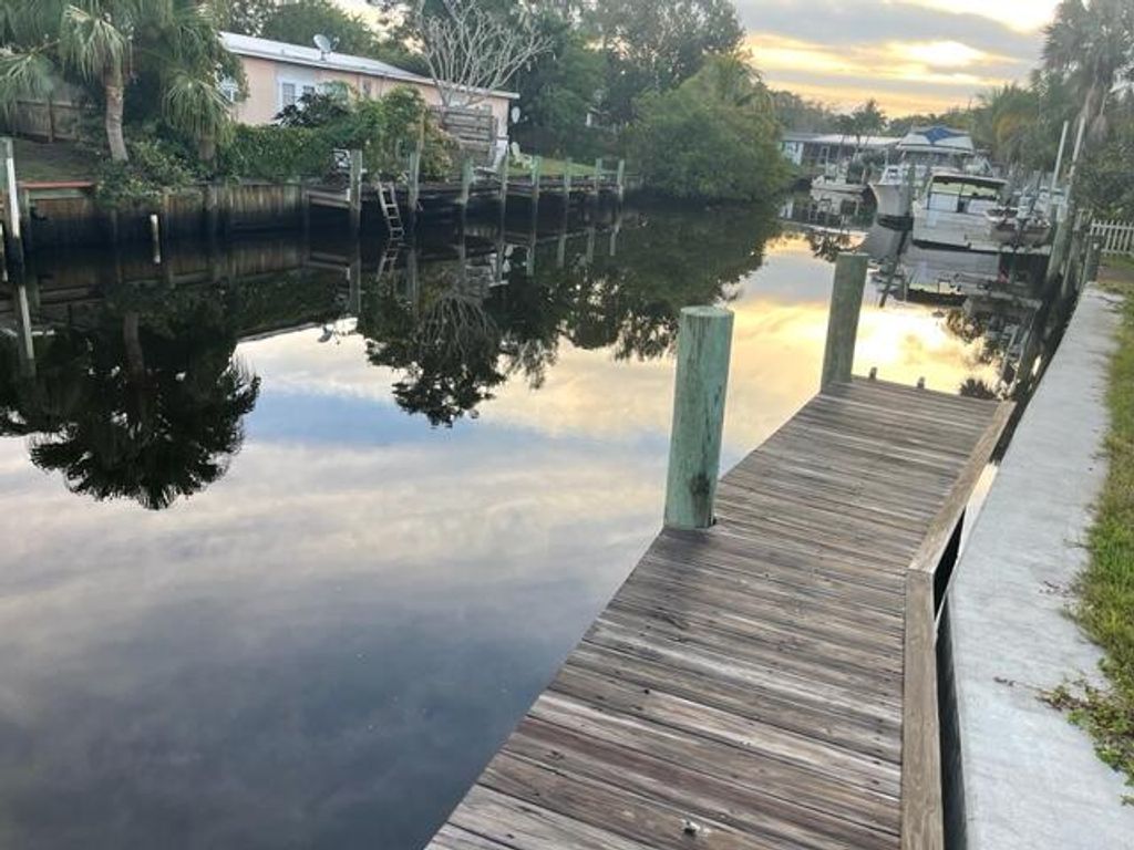 Photo of 109 SW Hideaway Place, Stuart, FL 34994 (MLS # R10768341)