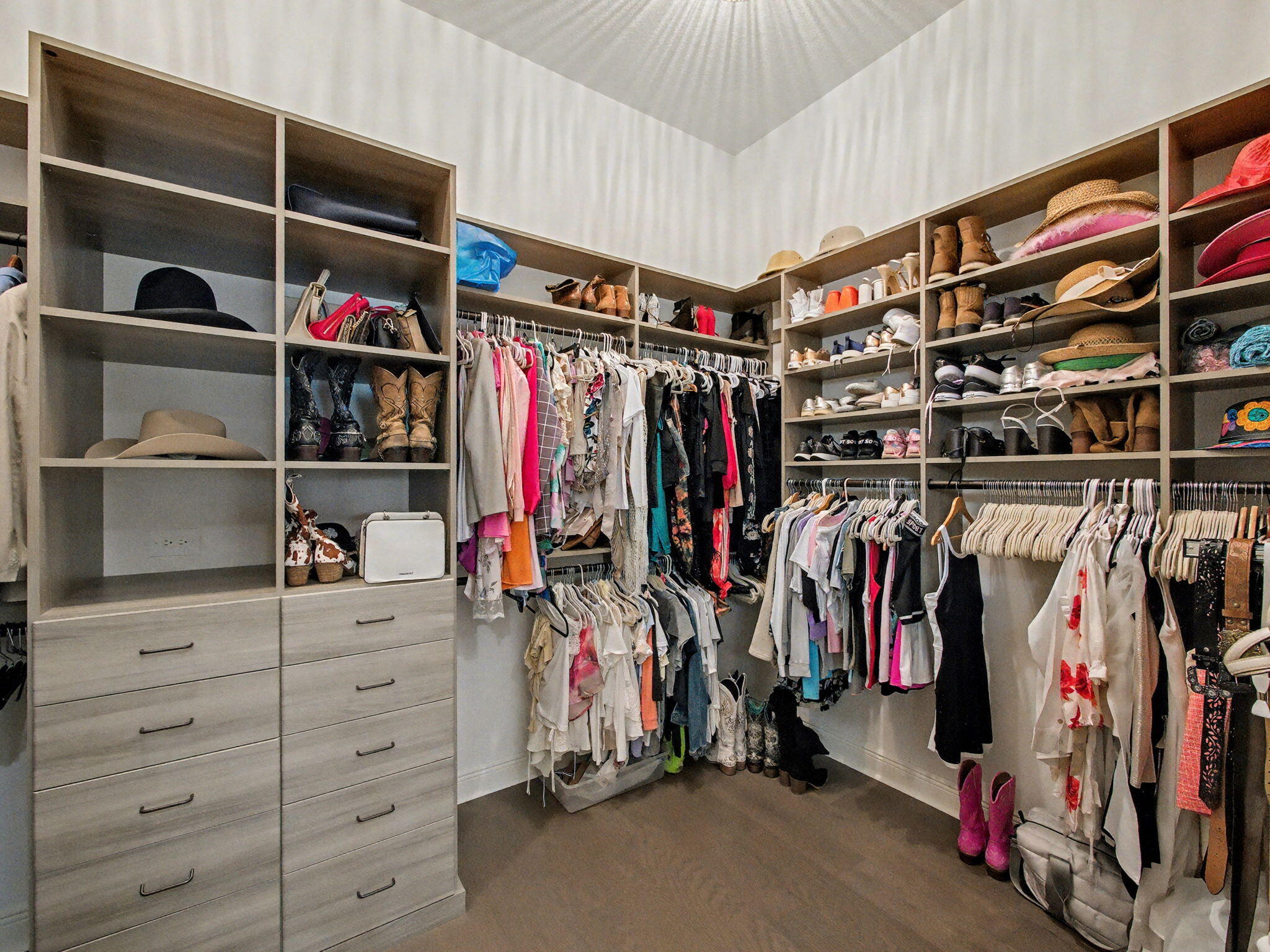 VERANO PUD NO. 1 PLAT NO. 17 - Residential