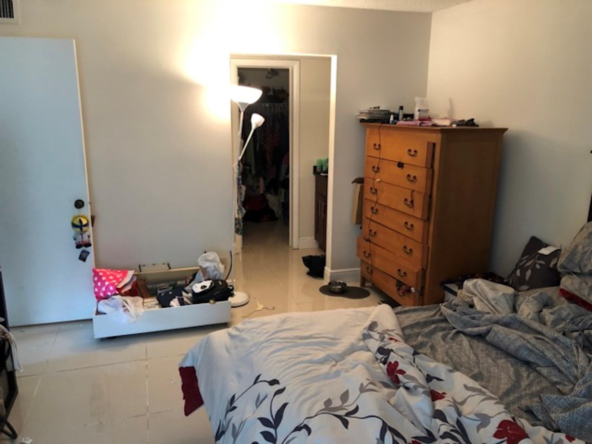 LAGO WEST CONDOMINIUM - Residential