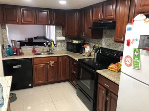 Photo of 430 Commodore Drive #310, Plantation, FL 33325 (MLS # F10546502)