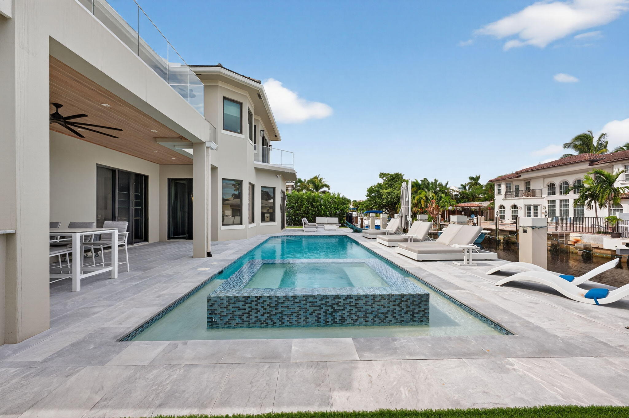 BOCA HARBOUR 4TH SEC - Residential