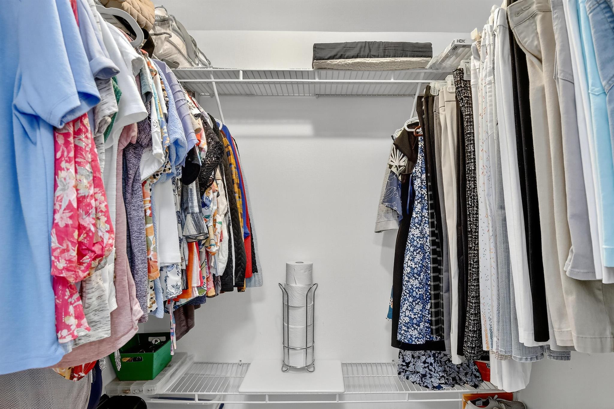 SUNRISE LAKES 106 CONDO - Residential