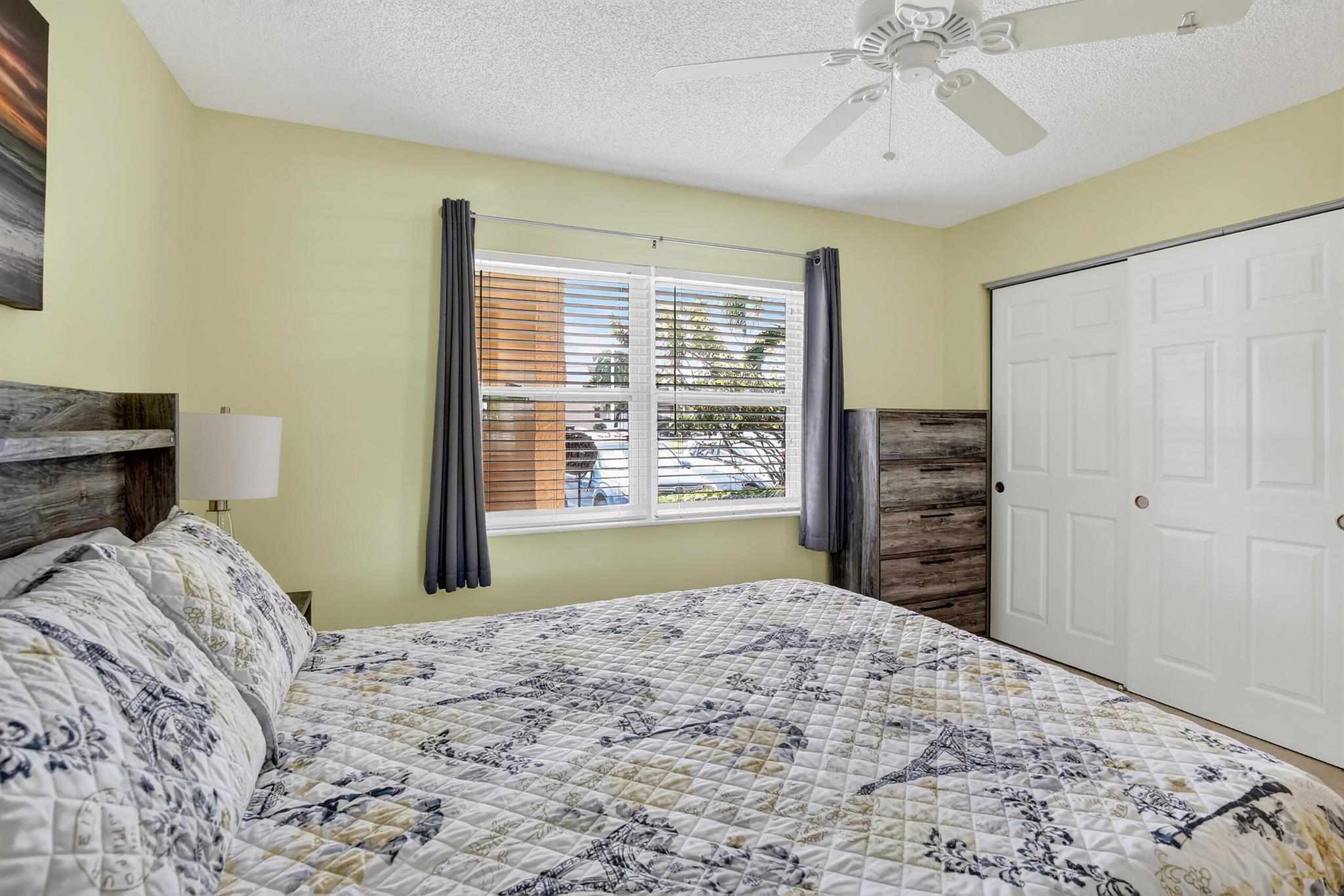 SUNRISE LAKES 106 CONDO - Residential