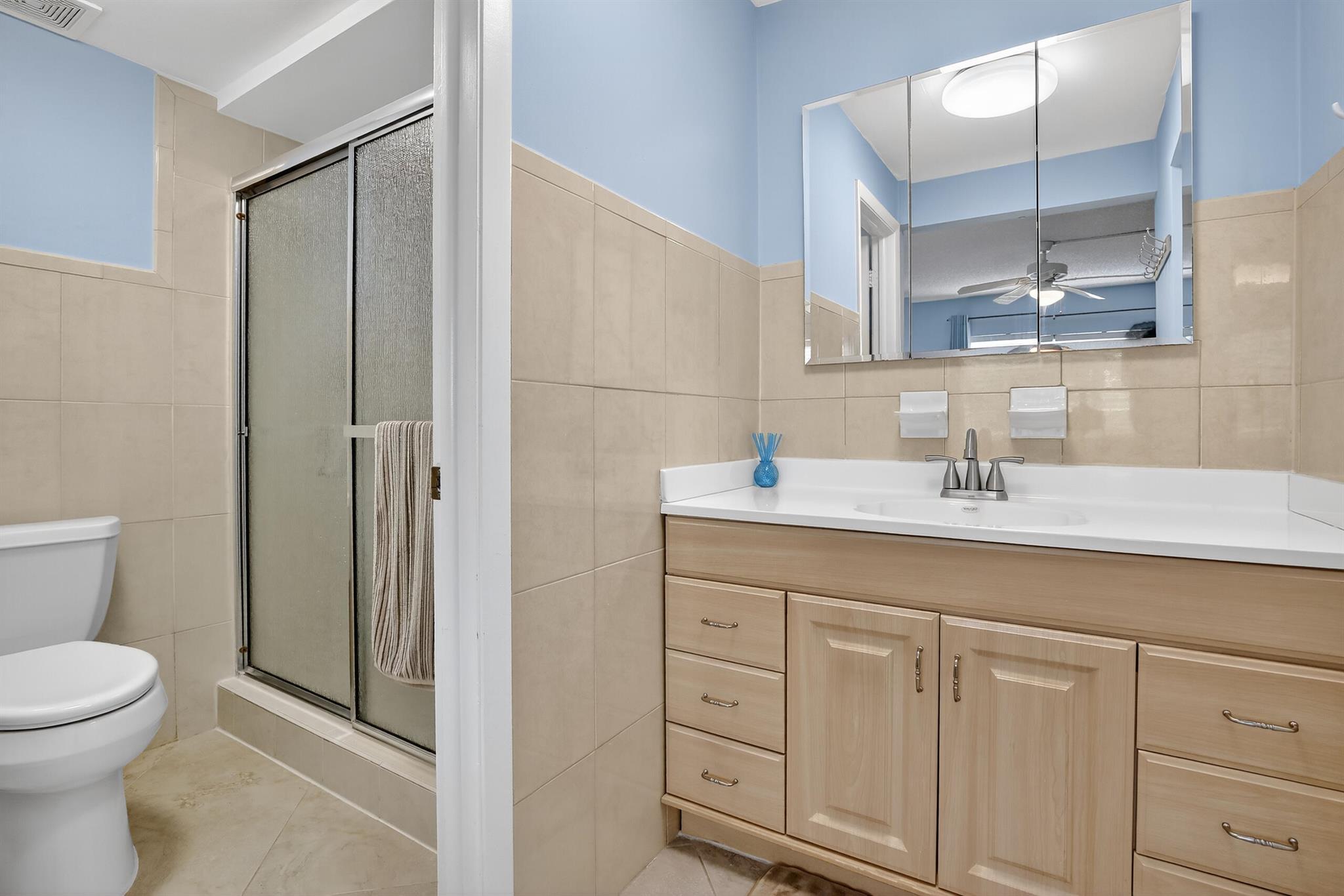 SUNRISE LAKES 106 CONDO - Residential