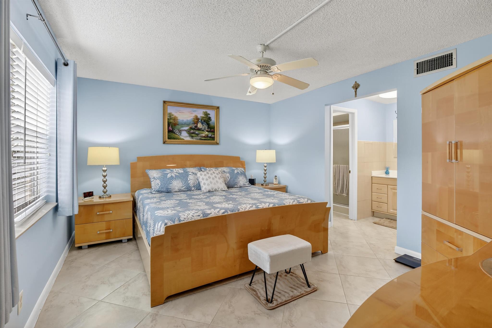 SUNRISE LAKES 106 CONDO - Residential