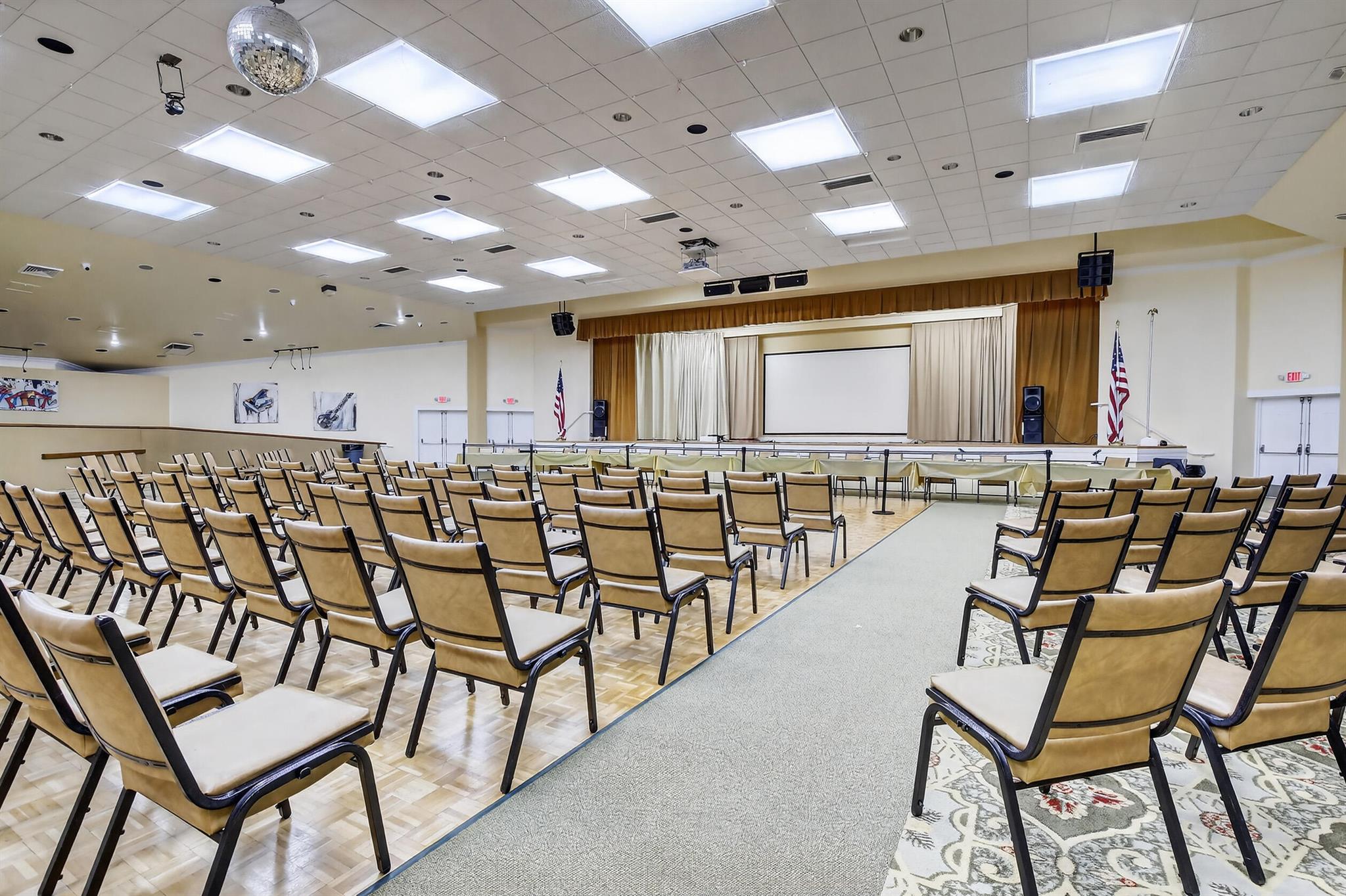 SUNRISE LAKES 106 CONDO - Residential