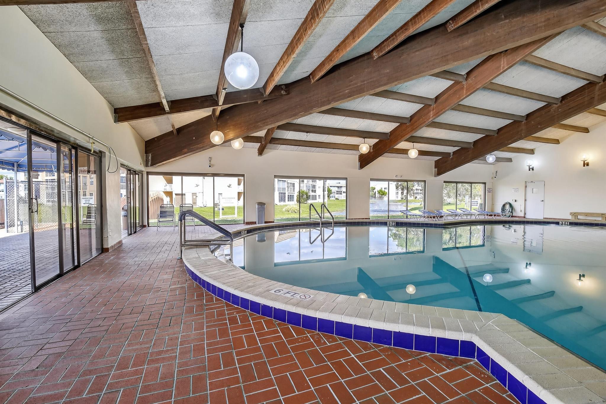 SUNRISE LAKES 106 CONDO - Residential