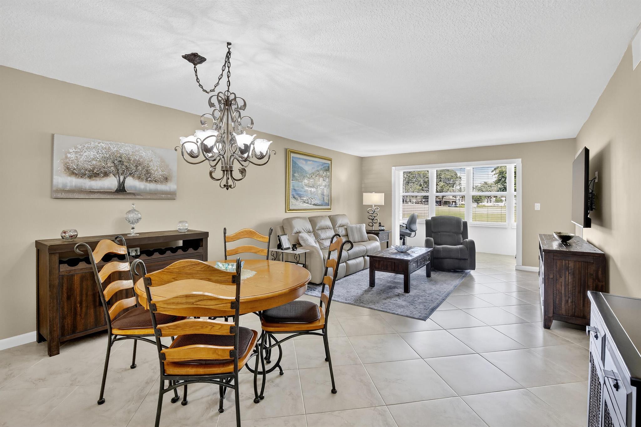 SUNRISE LAKES 106 CONDO - Residential