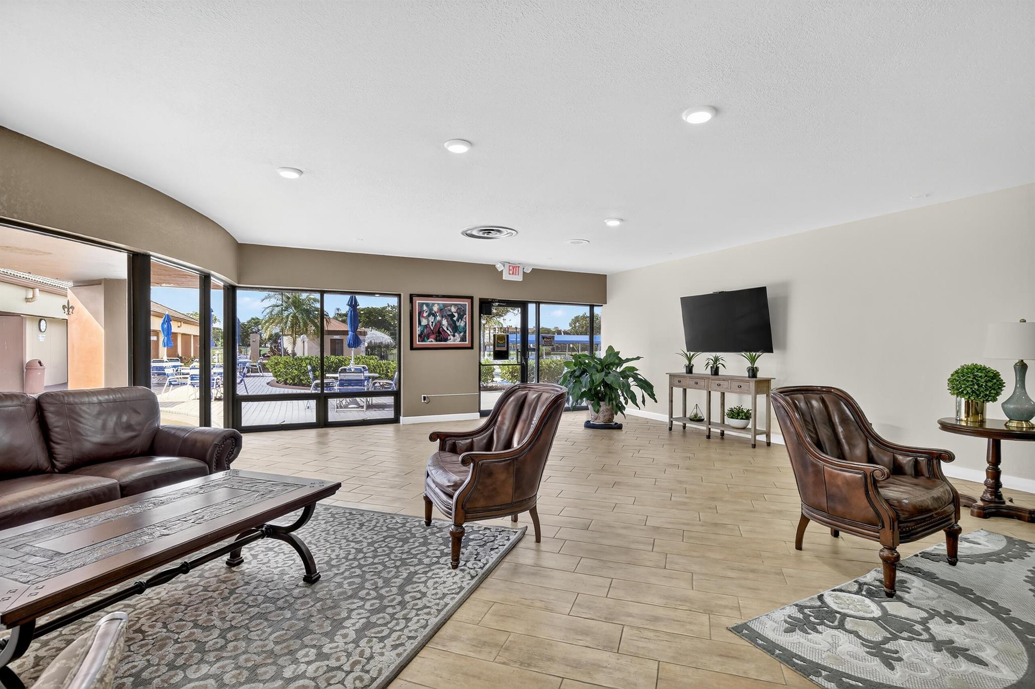 SUNRISE LAKES 106 CONDO - Residential