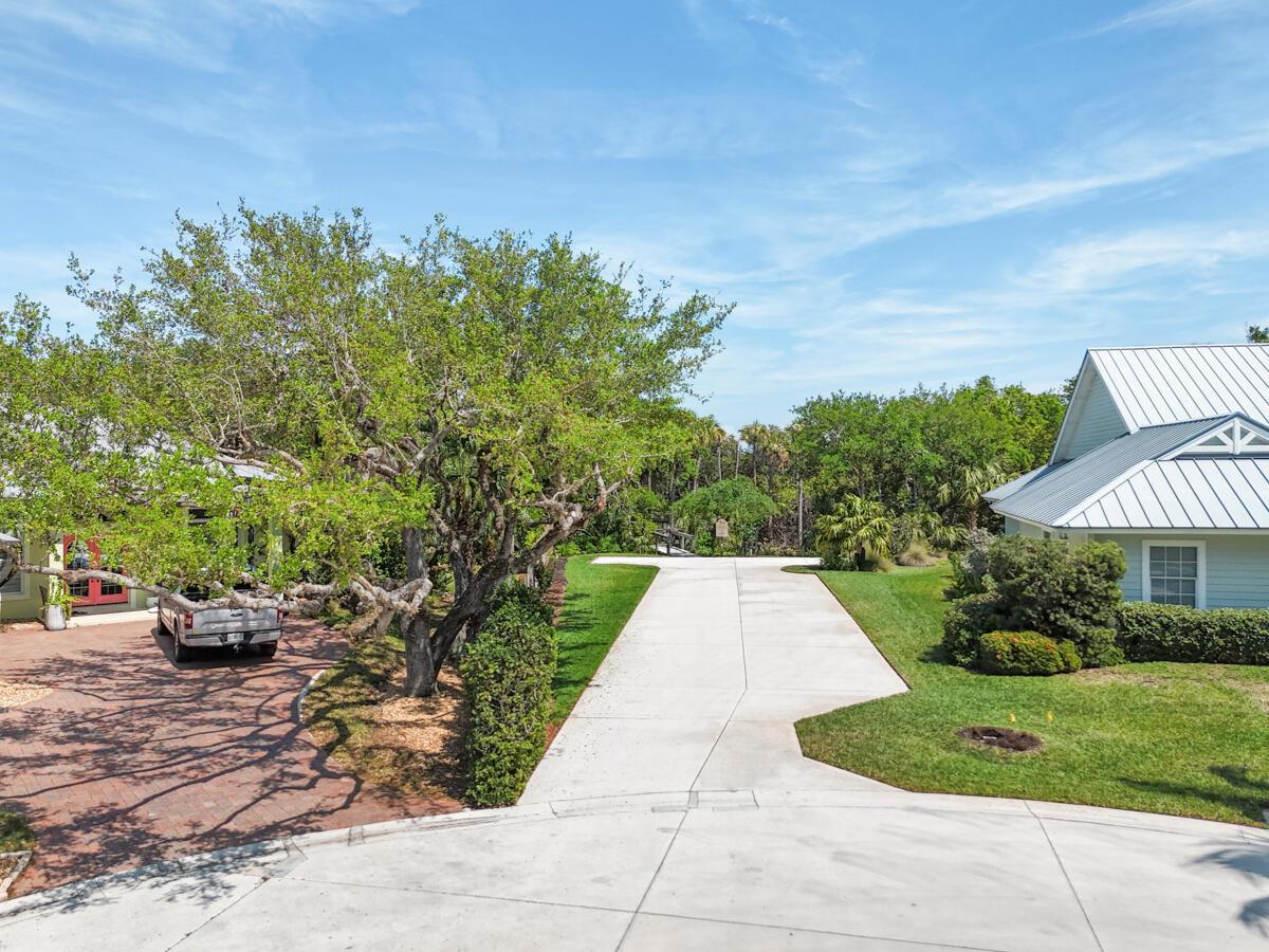 BAHIA SOUND - Residential