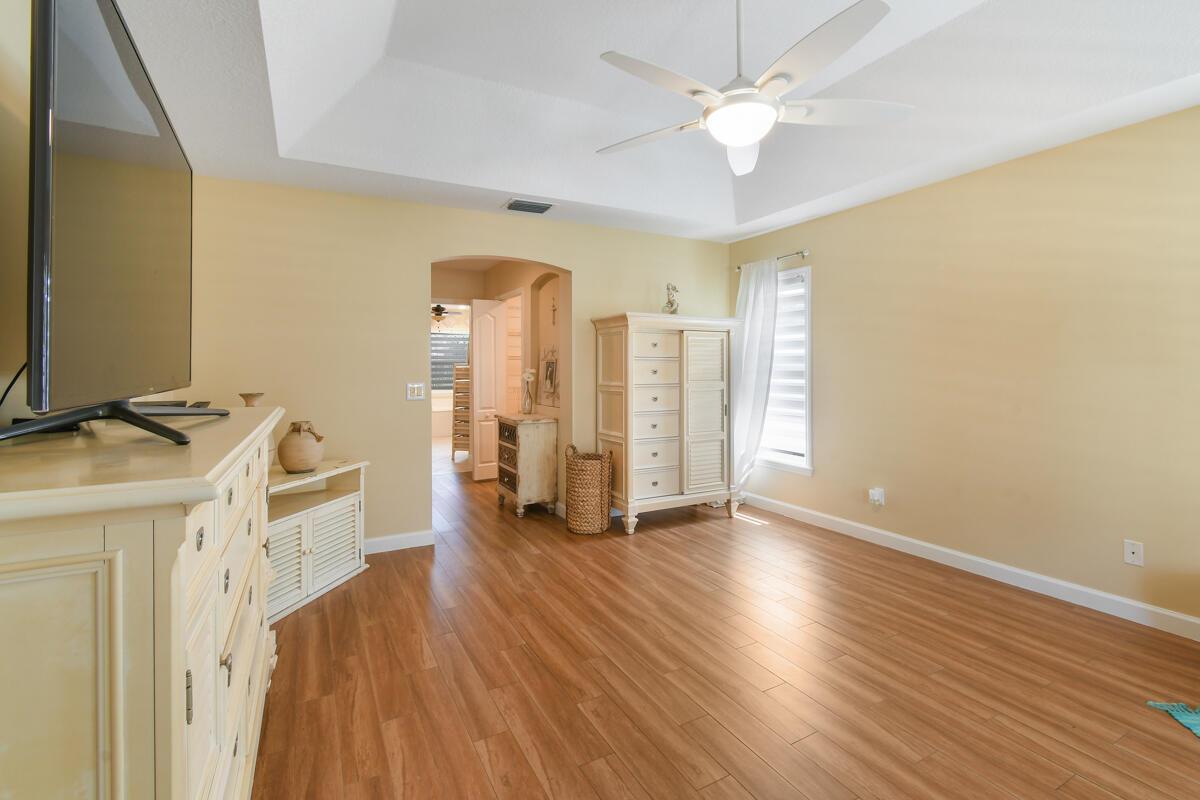 BAHIA SOUND - Residential