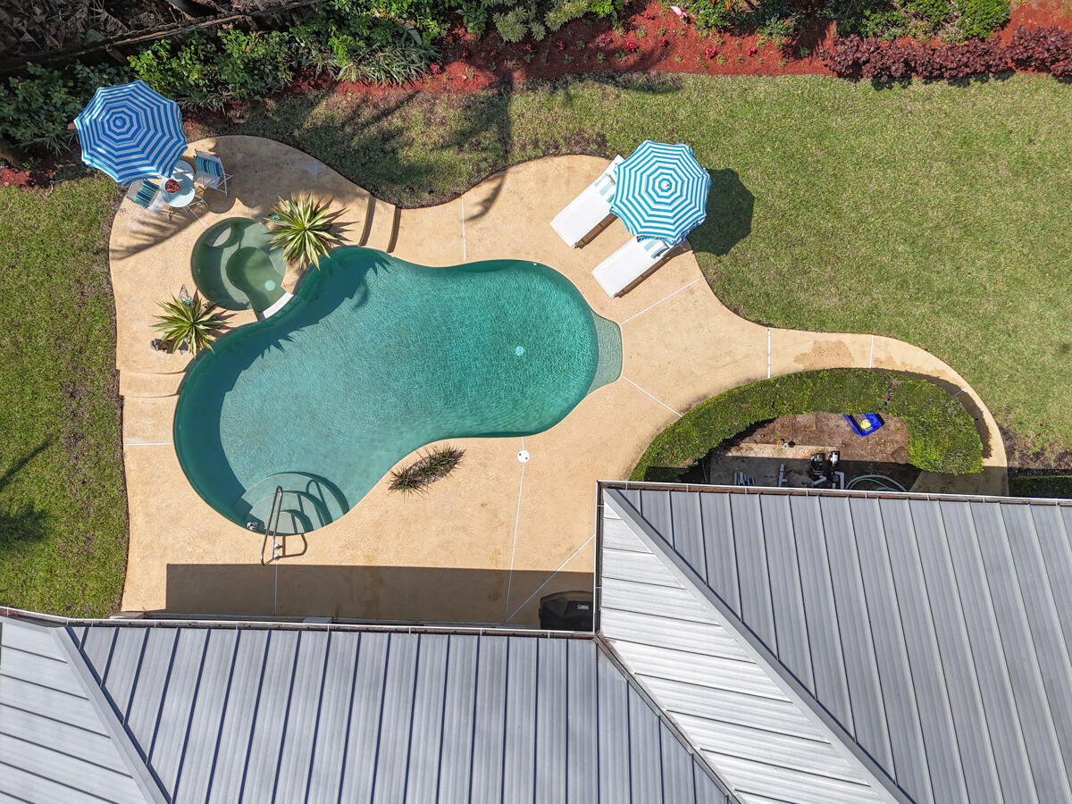 7831 SE Windjammer Way