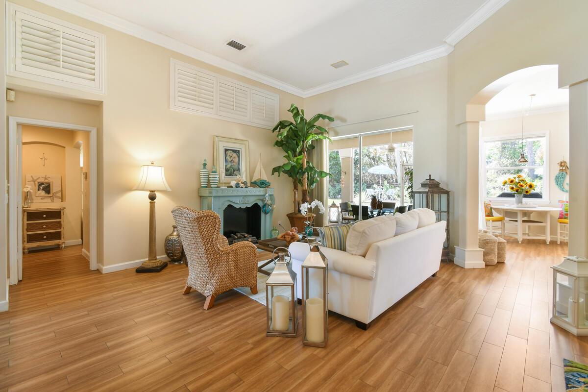 BAHIA SOUND - Residential