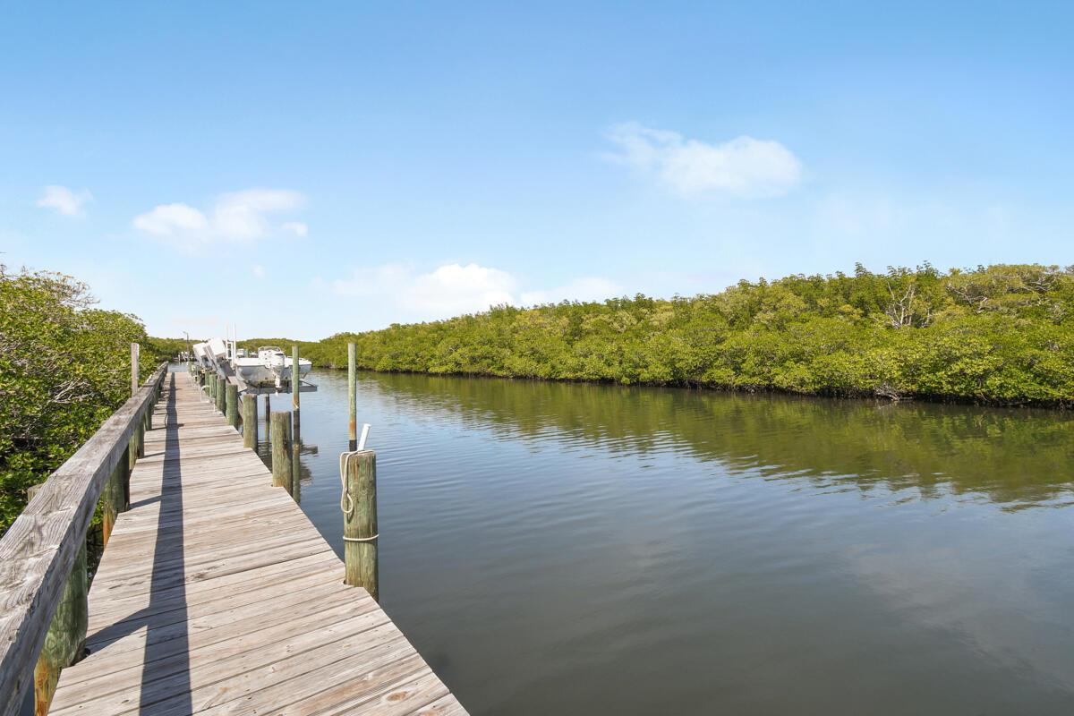 BAHIA SOUND - Residential