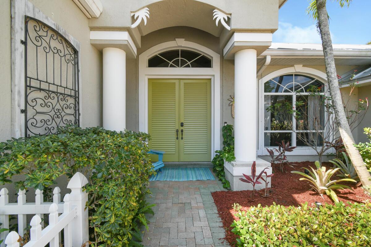 BAHIA SOUND - Residential
