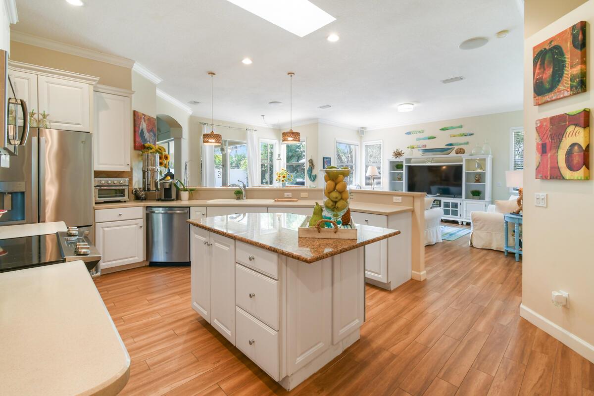 BAHIA SOUND - Residential
