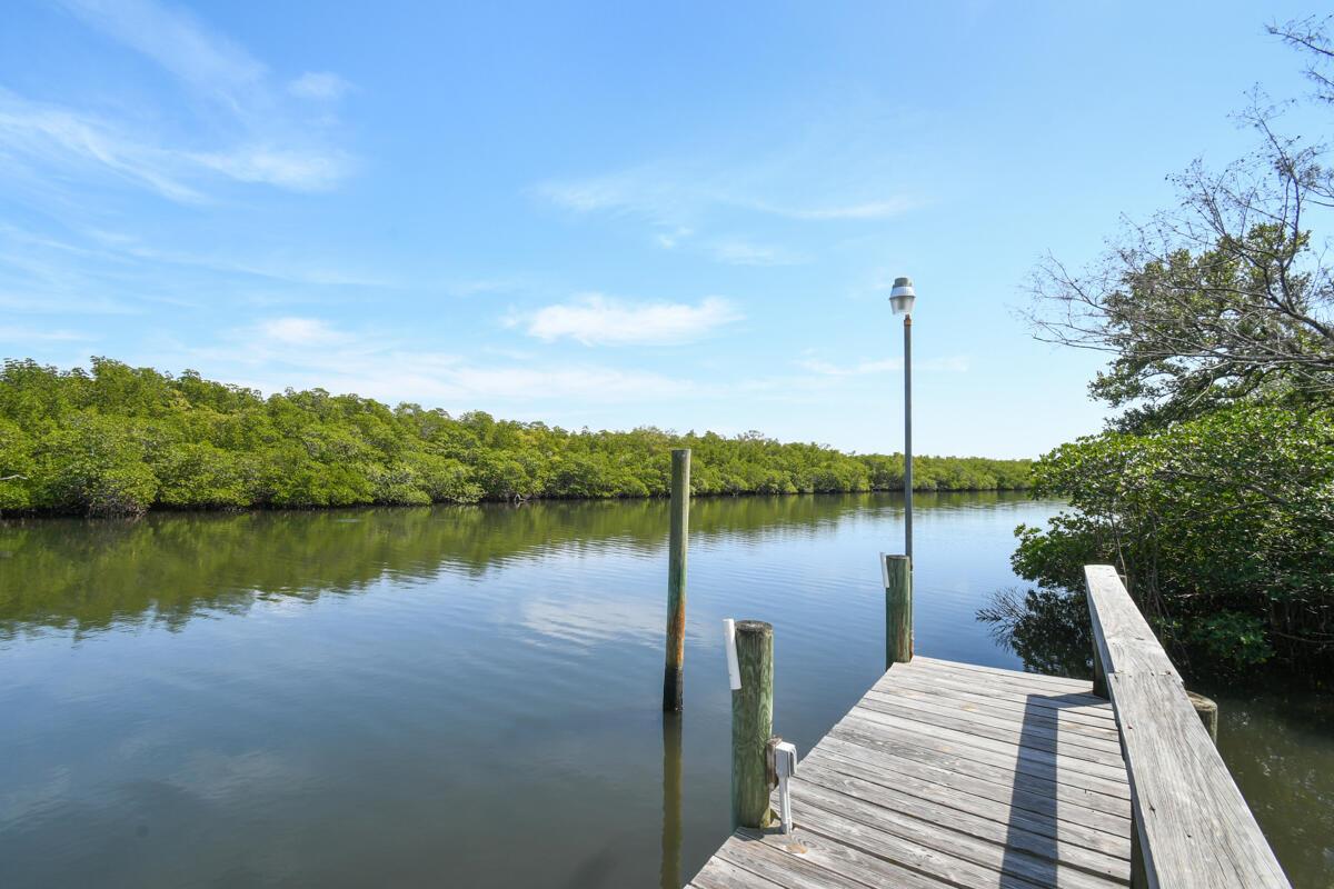 BAHIA SOUND - Residential