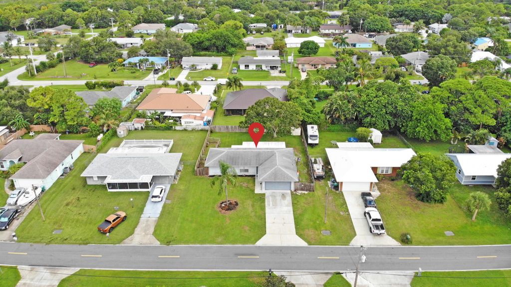 Photo of 6103 Palm Drive, Fort Pierce, FL 34982 (MLS # R11023388)