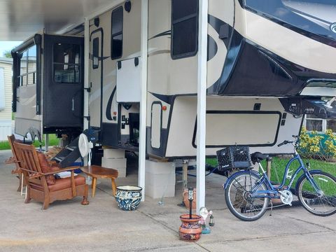 A home in Okeechobee