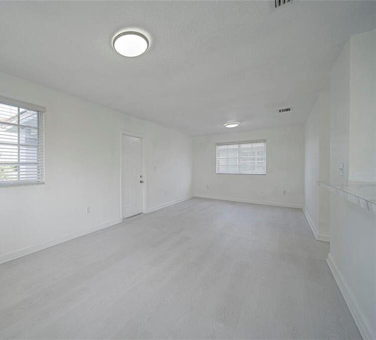 221 SW 78TH Place 221/231
