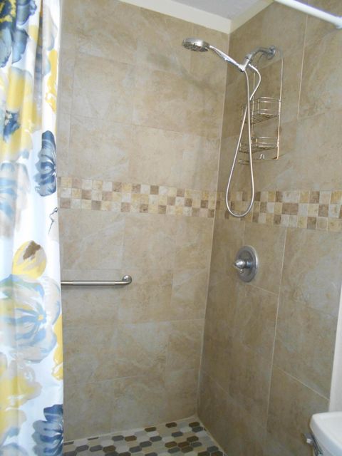 Tiny photo for 510 NW 43rd Street, Deerfield Beach, FL 33064 (MLS # B26021737)