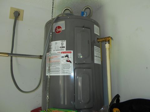 Tiny photo for 510 NW 43rd Street, Deerfield Beach, FL 33064 (MLS # B26021737)