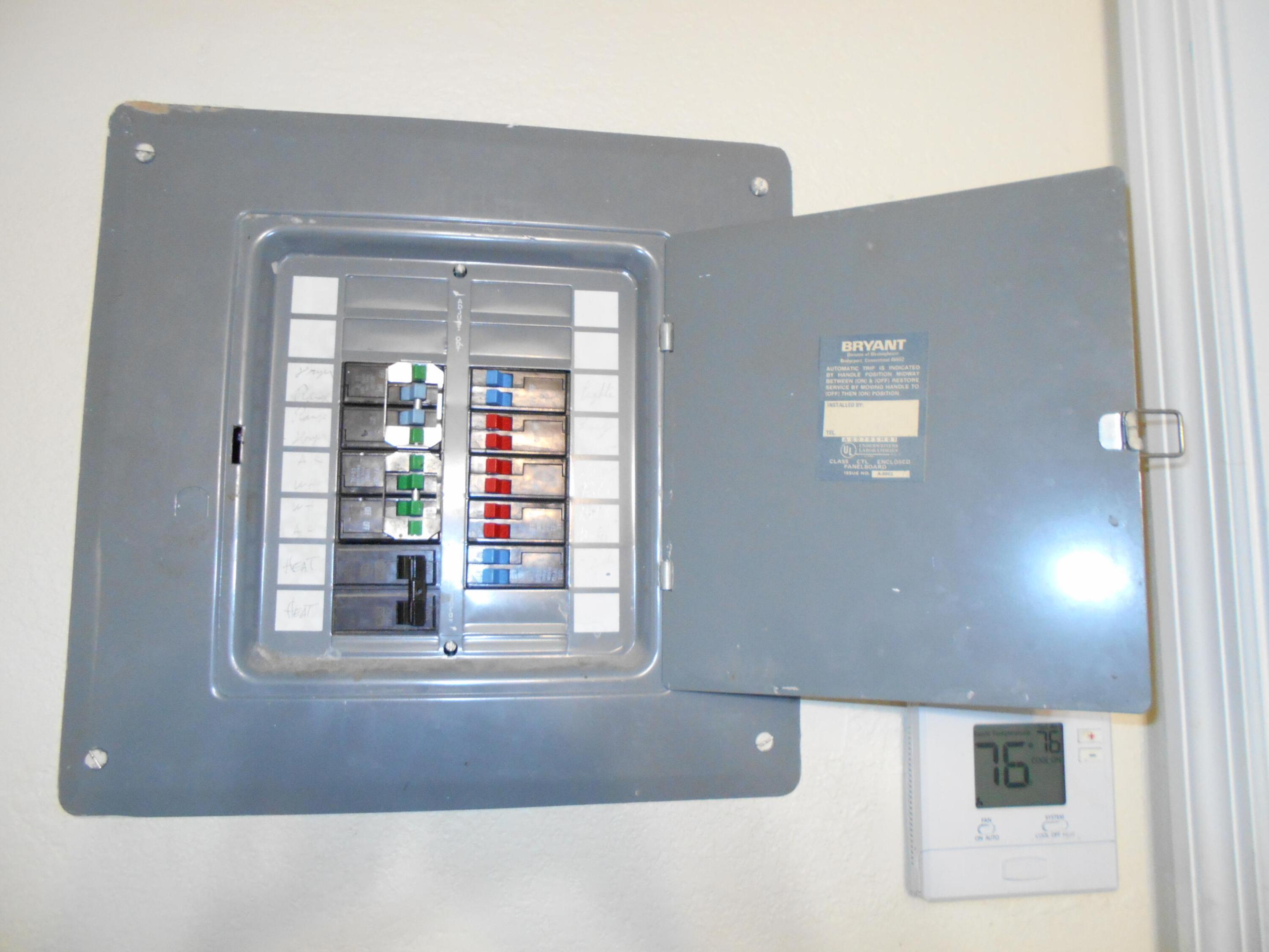 LAKE ISLAND / WOODSETTER - Residential