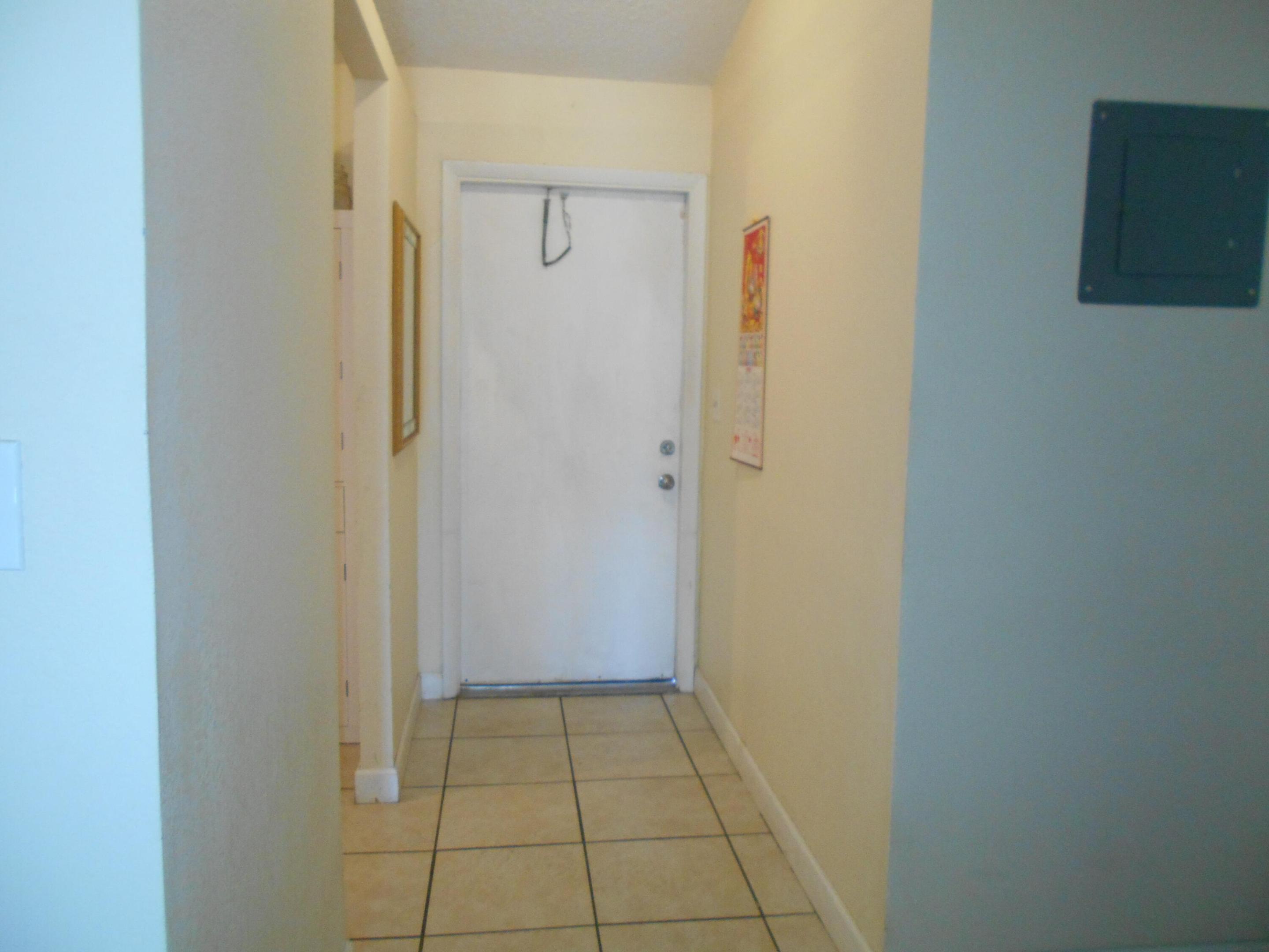 LAKE ISLAND / WOODSETTER - Residential