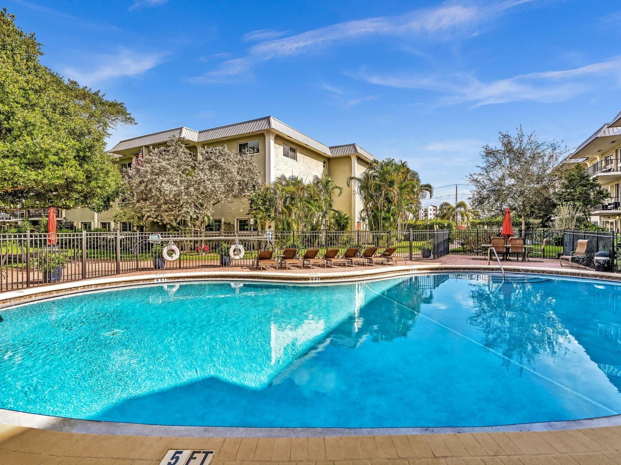 3002 NE 5th Ter 110B