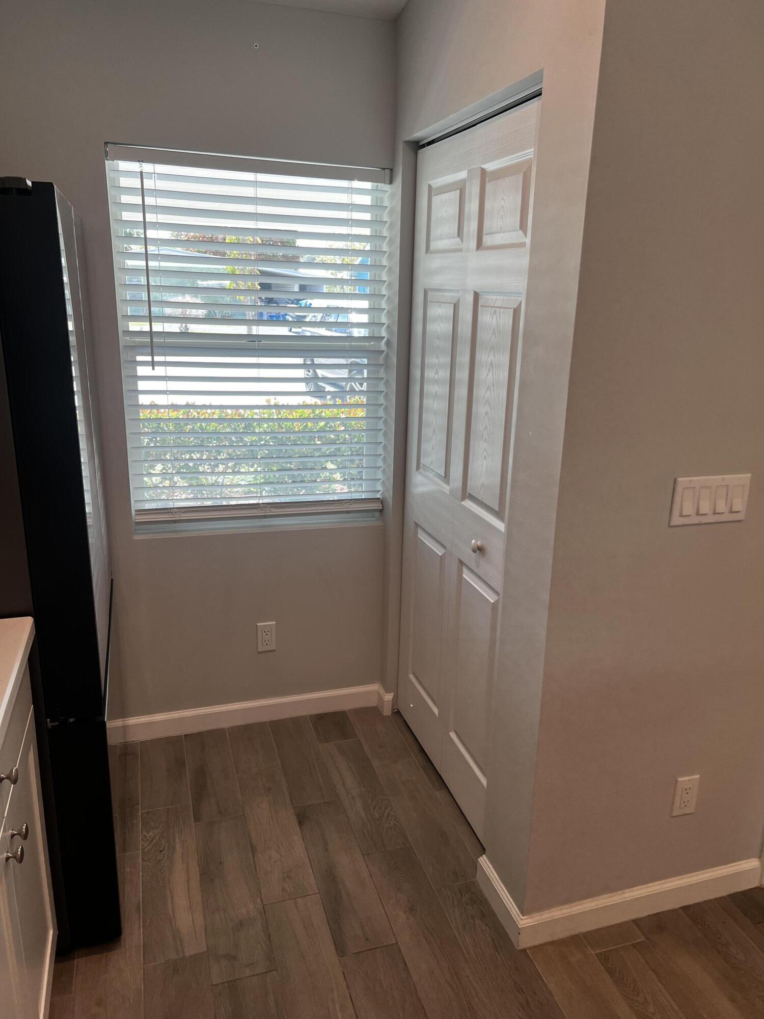 CORAL GARDENS - Residential Lease