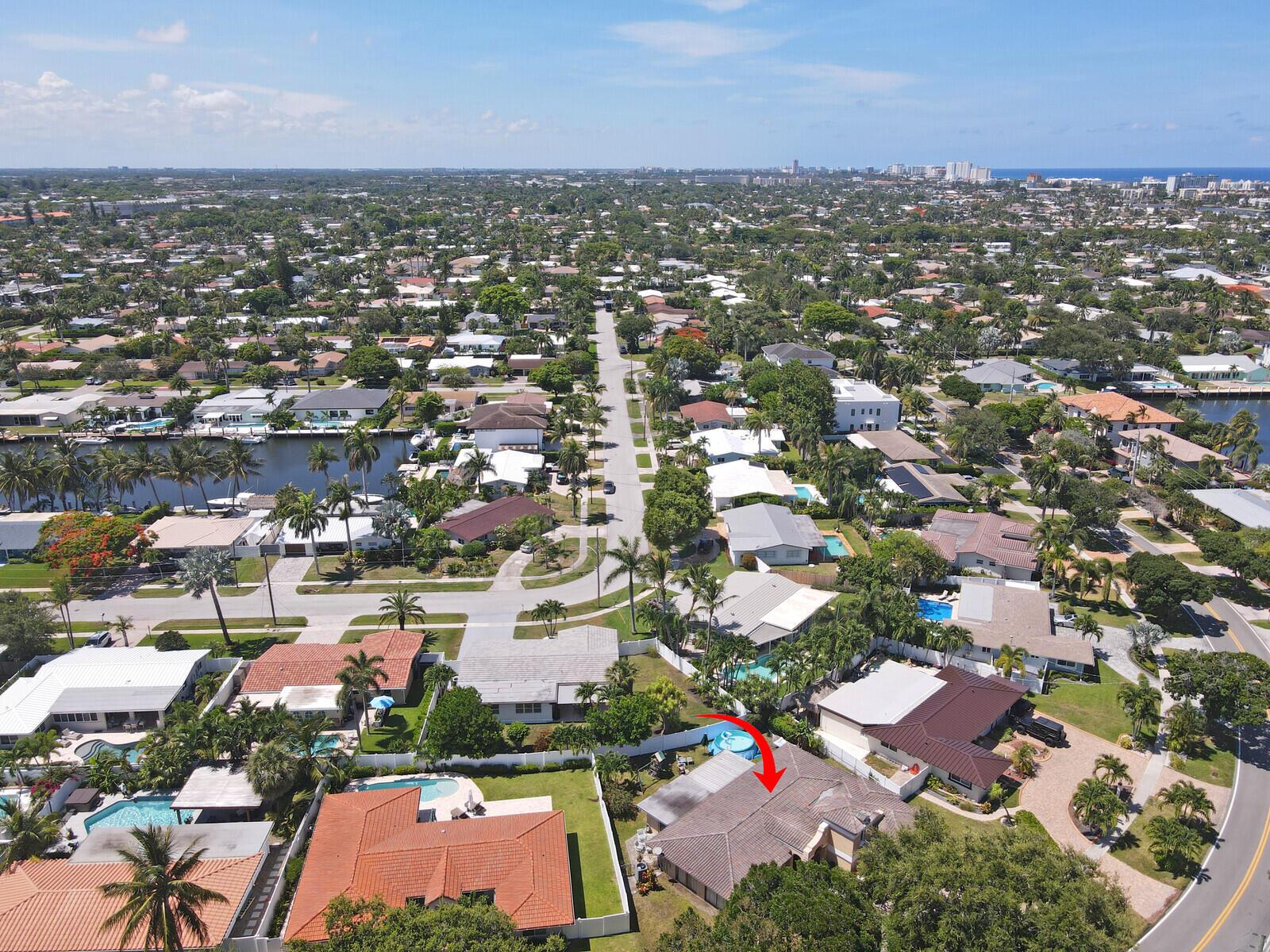 CORAL KEY VILLAS 3RD SEC - Residential
