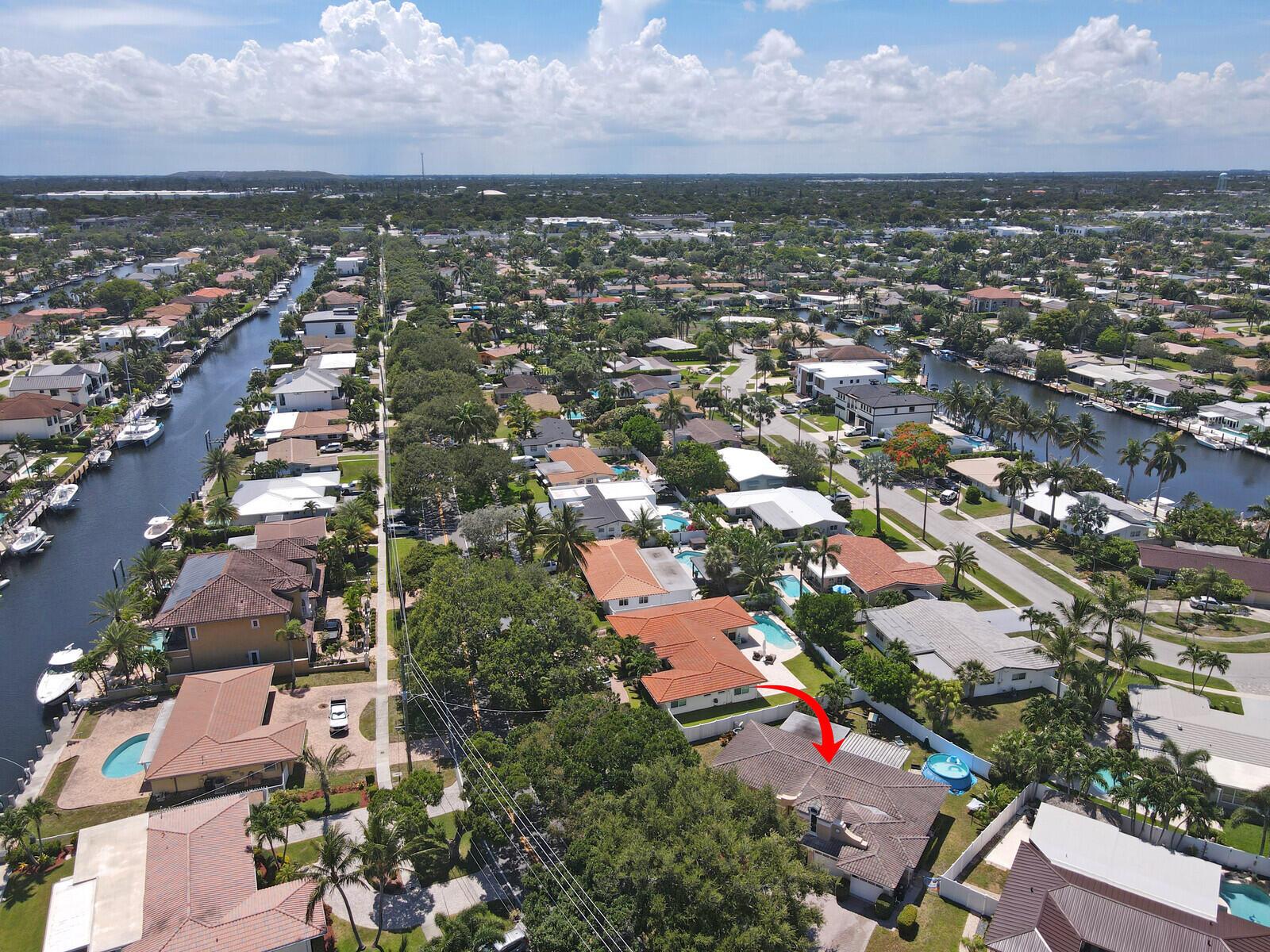 CORAL KEY VILLAS 3RD SEC - Residential
