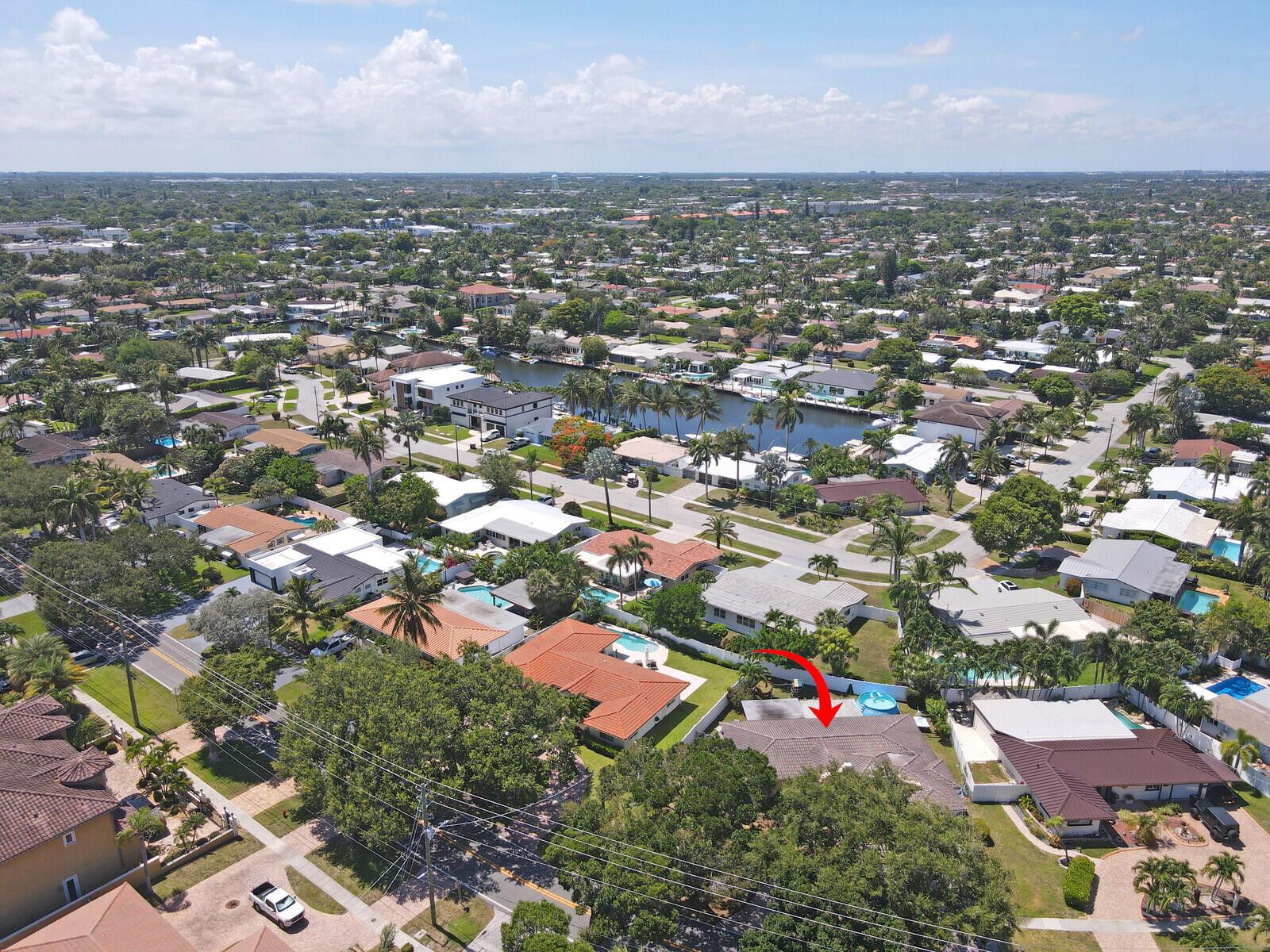 CORAL KEY VILLAS 3RD SEC - Residential