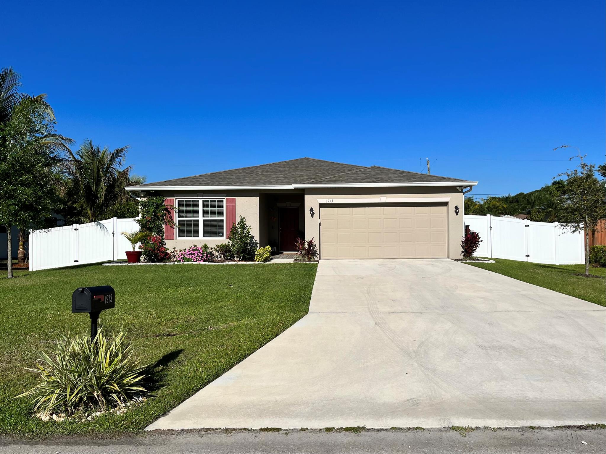 Charming 4-Bedroom Home in the Heart of Port Saint Lucie!Looking for comfort, convenience, and great outdoor living? This spacious 4-bedroom home offers it all!Enjoy a covered patio perfect for BBQs, relaxing evenings, or daytime fun with the family a'' rain or shine!Features a 2-car covered garage, providing protection and space for your vehicles or storage needs.Prime location between Airoso Blvd and Port St. Lucie Blvd a'' close to top-rated schools, parks, and shopping. Easy access to major highways including the Florida Turnpike, I-95, US-1, and Port St. Lucie Blvd for a seamless commute.Don't miss this opportunity to own a well-located gem in one of the most desirable areas of Port Saint Lucie!