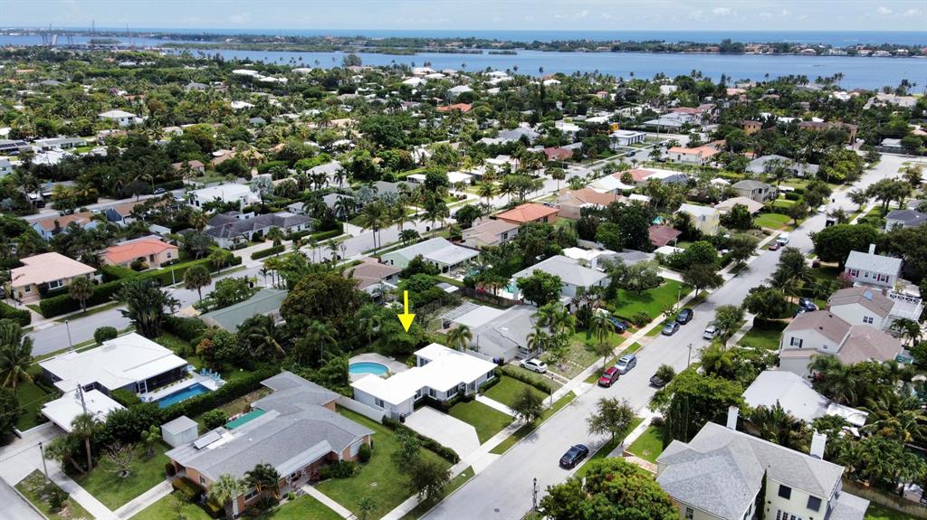 BROADMOOR SEC 1 - Residential Lease