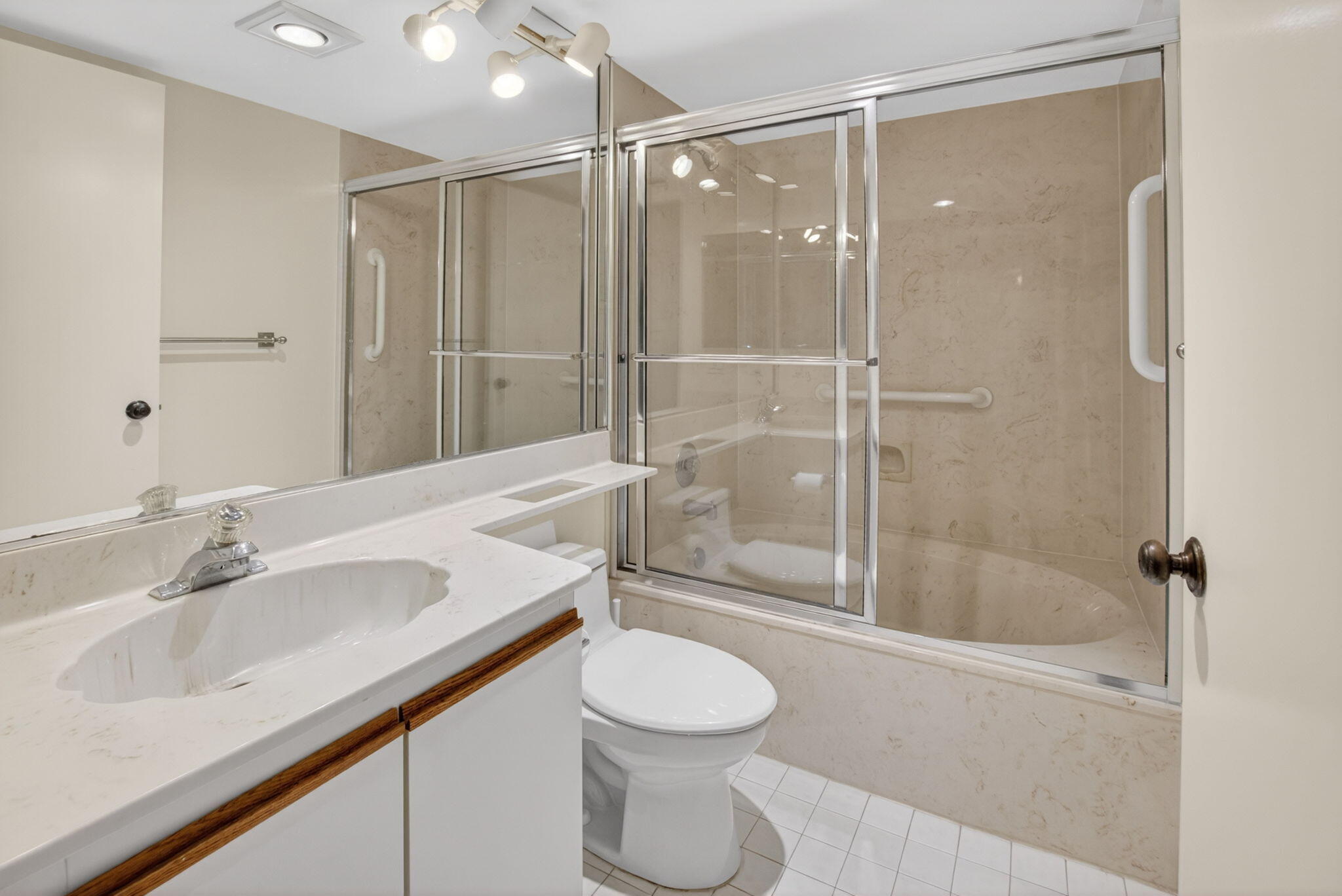 BOCA DELRAY I-III CONDO S FILED IN OR3857P483,4 - Residential