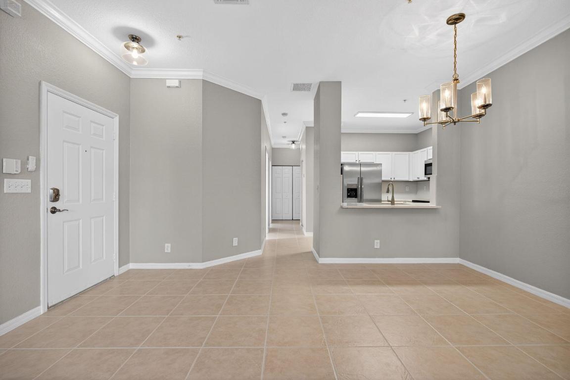 Tequesta Cay - Residential