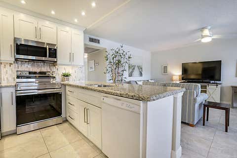 Tiny photo for 134 Lyndhurst F #134, Deerfield Beach, FL 33442 (MLS # R11157810)