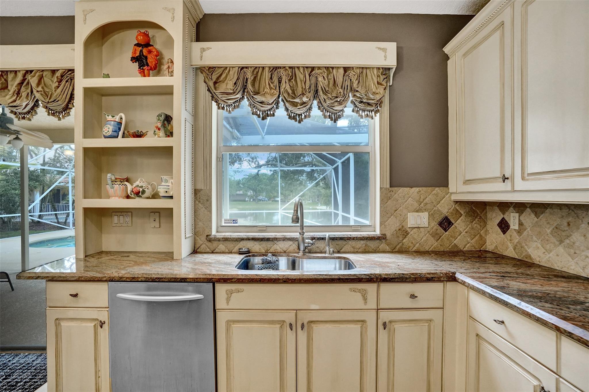 Waters Edge At Parkland - Residential Lease